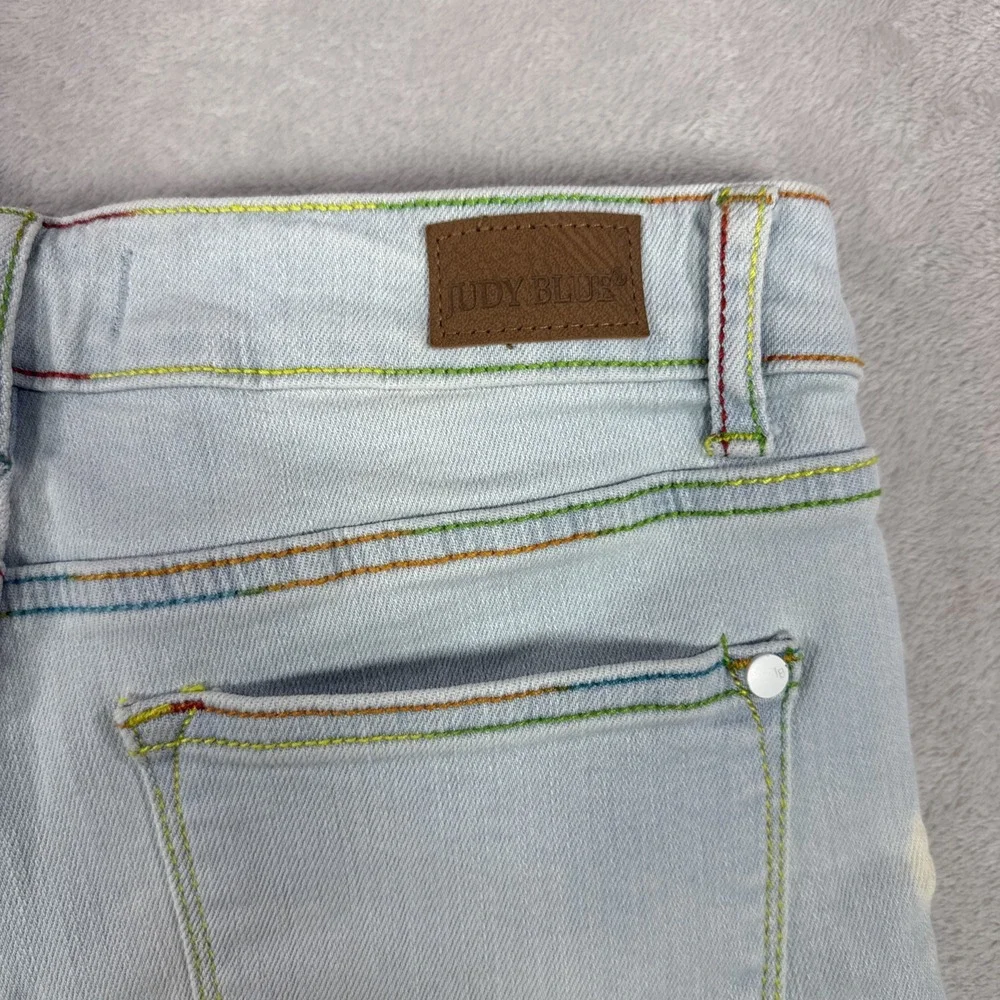 Judy Blue Denim Shorts Light Wash Womens Small Rainbow Stitch